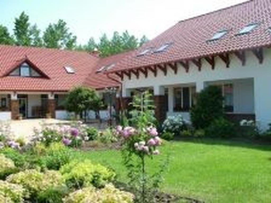 Verba Tanya Bed & Breakfast Kotaj Exterior photo
