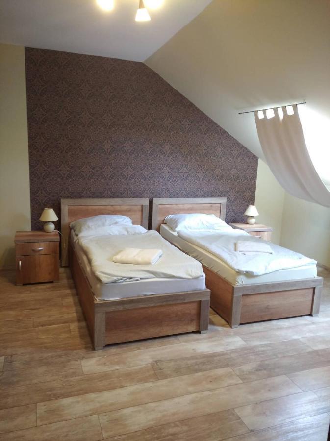 Verba Tanya Bed & Breakfast Kotaj Exterior photo